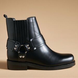 Marc Fisher Mizzie Harness Bootie
Size 6.5